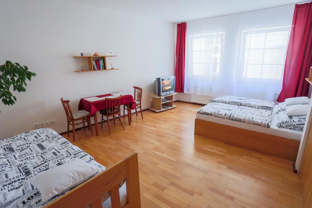 Penzion Hradebni Tábor Εξωτερικό φωτογραφία
